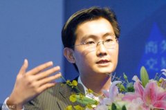 劉強東在互聯(lián)網峰會大放豪言,提出京東便利店計